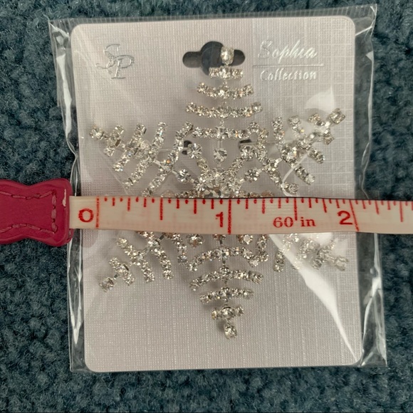 Beautiful Rhinestone Christmas Winter Brooch, Brand New (#2) - Picture 5 of 6